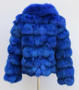 Women's Short Real Fox Fur Winter Jacket Thick Warm Natural Coat Fashion Outerwear for Cold Weather