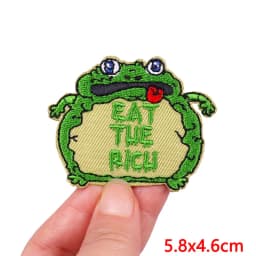 Animal Cat Possum Fox Patch Cartoon Embroidery Patch Iron On Patches For Clothing Thermoadhesive Patches On Clothes Sewing Badge