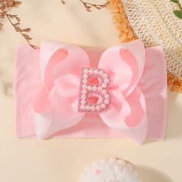 26 Letters Pink Big Bows Pearl Headbands for Baby Girls 5.98'' Wide Nylon Knotted Soft Elastic Hair Bands Wraps Headwear 1PCS
