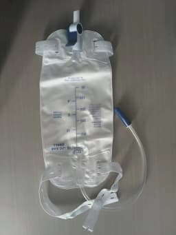 10Pcs Leg Urinary Drainage Bag 750ml 1000ml Portable Urine Collection Bag Individually Packed for Elderly Incontinence Care