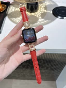 Diamond Leather strap for Apple Watch Band 44mm 45mm 38-42-40-41mm Luxury design Bracelet iwatch series 8 7 SE 6 5 4 Ultra 49mm