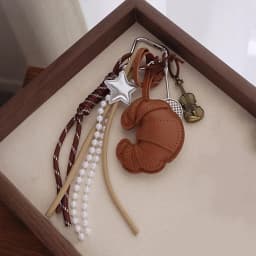 Cartoon Bread Pendant Keychain Bag Charm Backpack Hanging Piece Car Key Chain Creativity Jewelry Accessories Gift