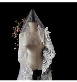 5m 4m 3m Long Wedding Bridal Veils Lace Appiques Edge 1 T Tulle Cathedral Veil with Comb Ivory White Velo De Novia Voile Mariee