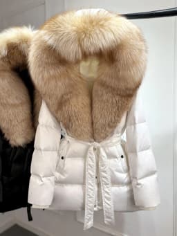 2025 Luxury Winter Large Natural Silver Fox Fur Hooded 90% Goose Down Jacket Women Thickened Warm Coat Waterproof Belted Parkas