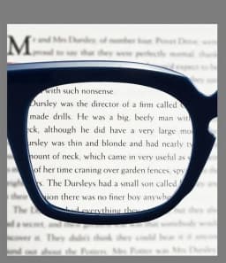 2025 New Square Reading Glasses Men Black Frame Presbyopia Eyeglasses Women Far Sight Optical Eyewear Diopters 0~+4.0 Spectacles