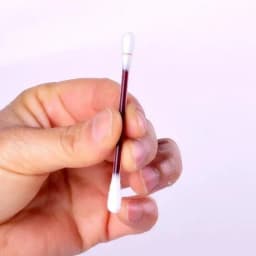 30Pcs/Lot Medical Disposable Disinfectant Swabs, Alcohol & Iodine Cotton Sticks for Emergency First Aid