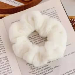 2024 Autumn Winter New Sweet Plush Soft Girls' Women Pompom Hair Ties Elastic Hair Band Ropes Accessories Headwear