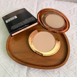 Charlotte Tilbury Matte Setting Powder Oil-Control Smooth and Lasting Delicate Cosmetics with Exquisite Packaging Gifts Makeup