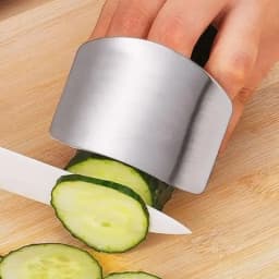 1 Pcs Stainless Steel Kitchen Tool Hand Finger Protector Knife Cut Slice Safe Guard