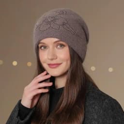 New Women Winter Hat Fashion Decorate Beanie Hat Rabbit Fur Blend Warm Winter Cap For Female Casual Streetwear Knitted Hat
