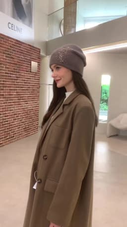 New Women Winter Hat Fashion Decorate Beanie Hat Rabbit Fur Blend Warm Winter Cap For Female Casual Streetwear Knitted Hat