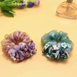 New Scrunchie White Flower Hair Ties Women Pearl Headdress Flower Highly Elastic Rubber Band Floral Hair Accessories