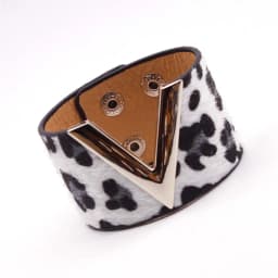Europe Crack Leather Bracelet For Women Femme All-Match V Word Wide Punk Style Soft Jewellery Cool Wholesale