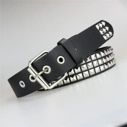 2024 New Square Bead Rivet Belt Metal Pyramid Belt Men and Women Punk Hardware Jeans Belt Y2K Belt Designer Belt Women's Belts