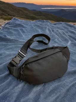Waist bag men's fashion running sports fitness waist bag women's fashion mobile phone bag outdoor casual chest bag large capacity fashion versatile women's multi-functional compact stylish casual one-shoulder cross-body chest bag waist bag women's bag cross-body versatile casual nylon fashion cross-body bag chest bag men