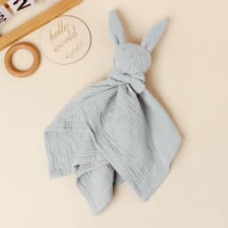Baby Rabbit Square Comforter Towel Elegant Bow Decor Rabbit Square Blanket For Kids Cute Embroidery Infant Saliva Towel