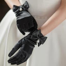 1 Pair Bride Gloves Elegant Bow Knot Pearl Pendant Short Gloves for Wedding Opera Dinner Party Elastic Satin Tea Party Gloves