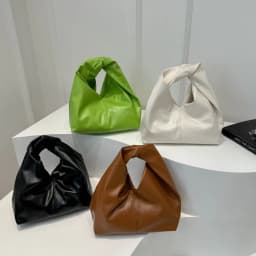 New PU Leather Tote Bags for Women Luxury Niche Design Hobo Bag Women Handbag Simple Pleated Stylish Clutch Bag