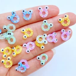 50pcs New Cute 9mm Resin Mini Penguin Series Flat back Stone Figurines DIY Wedding Scrapbook Manicure Accessories