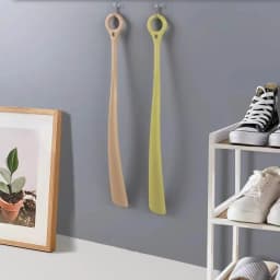 1Pcs Long Handled Shoe Horns 47cm Hanging Ring Shoehorn Pregnant Woman Elderly Shoe Spoon Household Lazy People Shoe Spatula