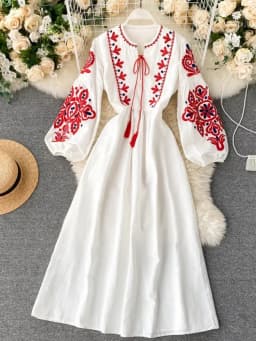 Women Autumn Dresses Bohemian Embroidered Flower O-Neck Lantern Sleeve High Waist Pleated Dress All-match Female Vestidos PL393