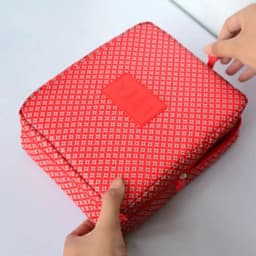 Girls Portable Travel Makeup Bag Waterproof Multi Compartment Multifunctional Cosmetic Make Up Toiletry Organizer for Women
