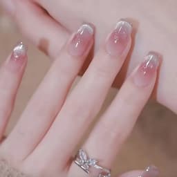 24Pcs Short Square Coffin False Nails Square Fake Nails with Glue French Glitter Wearable Acrylic Nails Set Press on Nail Tips