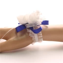 YO CHO Silk Roses White Wrist Corsage Wrist Flowers for Bridesmaids Flower Bracelet Pink Blue Bridal Sisters Wedding Accessories
