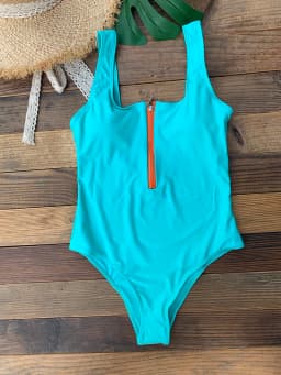 Front Zip Up Backless One Piece Swimsuit 2023 Beach Monokini Swimwear One-piece Swimming Suit for Women Summer Trend Beachwear