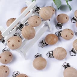 20Pcs/Lot Wooden Pacifier Clip Beech Pacifier Clips Chewable Teething Diy Dummy Clip Chains Baby Teether Nursing Accessories