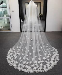 Floral Applique Bridal Veils with 3D Handmade Organza Flowers One Layer Marriage Wedding Veil with Comb