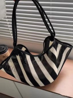 HIGHREAL Forest Lazy Style Crossbody Bag Bohemian Handmade Grass Woven Bag Leisure Vacation Beach Women's Woven Dumpling Bun