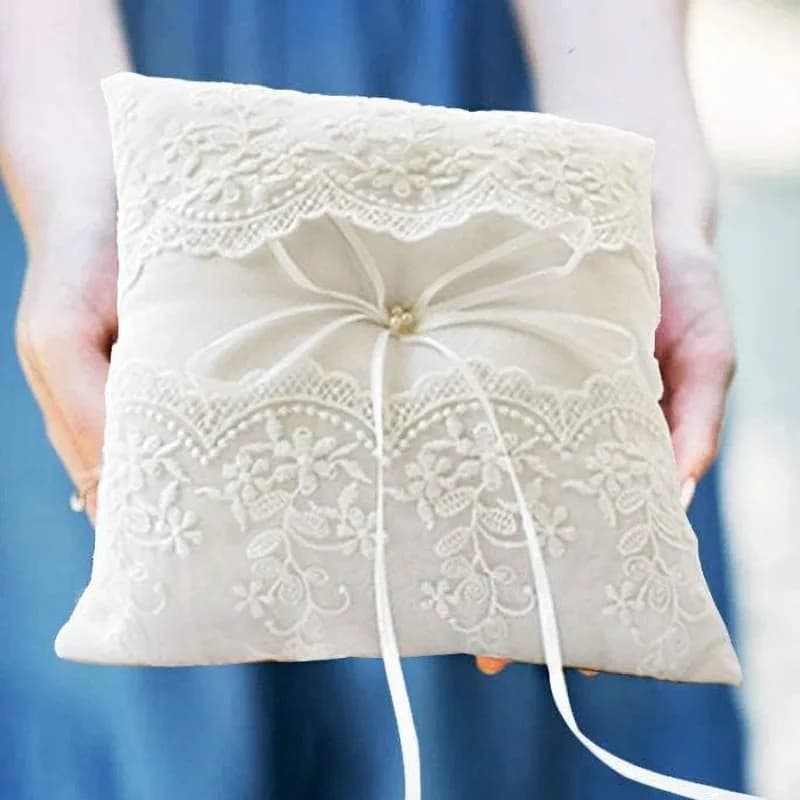1PC Flower Girl Basket for Wedding ,Parties and Home Decor Wedding Ring Pillow, Pearl Lace Decoration Ivory Ring Bearer Pillow
