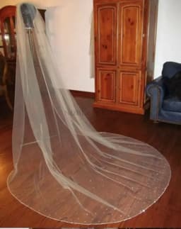 Bridal Veils Cathedral Wedding Veil 1 Tier Soft Tulle Rhinestone Edge Crystal Bead Bling Wedding Veil Customized