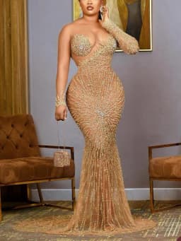 Gold Sparkly Sequins Prom Dress Plus Size Sheer Neck Illusion Long Sleeve Mermaid Evening Gowns Sweep Train Special Occasion