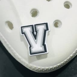 1Pcs Cartoon English Alphabet A-Z Letters PVC 3D Shoe Charms Garden Shoes Accessories Decoration Fit band Kids Gift