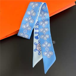 Fashion Women Hair Scarf 2024 New Brand Design Luxury Silk Scarf Fashion Print Headband Skinny Bag Scarves Neckerchief
