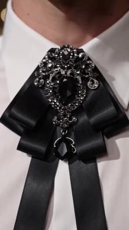 Mab Fashion Red Ribbon Bow Brooch Rhinestone Crystal Fabric Cloth Art Luxury Wedding Dress Pins And Brooches Gift For Women