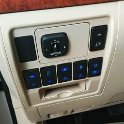 12V Blue LED Fog Light Bar Push Switch For Toyota 2015 Hilux GUN Prado 150 200 RAV4 HiAce Landcruiser ON OFF Button Switch