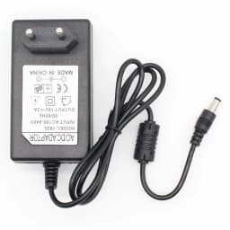 1PCS 18V 2A AC 100V-240V Converter Adapter DC 18V 2A 2000mA Power Supply EU Plug 5.5mm X 2.1-2.5mm