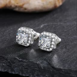 Huitan Gorgeous Green Cubic Zirconia Stud Earrings for Women Noble Wedding Party Earring Nice Birthday Gift Lady Fashion Jewelry