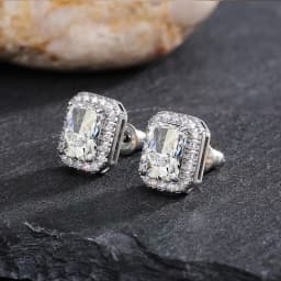 Huitan Gorgeous Green Cubic Zirconia Stud Earrings for Women Noble Wedding Party Earring Nice Birthday Gift Lady Fashion Jewelry