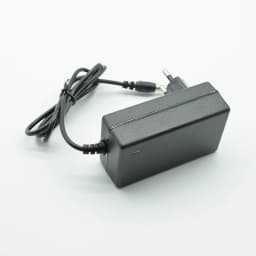DC 8.4V 12.6V 2A 16.8V 2A 21V 1A Power Supply Charger EU Plug 5.5mm * 2.5mm(2.1mm) 100-240V 18650 Li-ion Battery Adapter