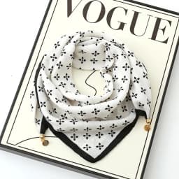 Luxury Magnetic Buckle Silk Scarf Women Soft Satin Neckerchief Female Autumn Winter Warmth Cold Resistance Fashion Square Scarve