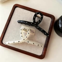 2Pcs/Set Vintage Blue Polka Dot Red Bow Hair Clip Shark Claw Clamp Hairpin Barrette Korean Hair Headwear Accessory for Women