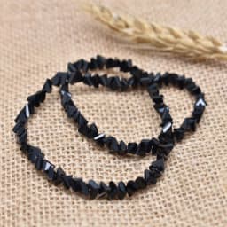 Yanqi 38 Color High quality Triangle Crystal Beads 4mm 130pcs Loose Crystal Glass Beads For Jewelry Making DIY Earring Necklace