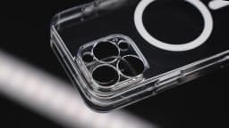 Joyroom Magnetic Case For iPhone 18 Pro Max Case Anti Yellow Transparent Cover For iPhone 18 17 16 15 Pro Wireless Charger Cover