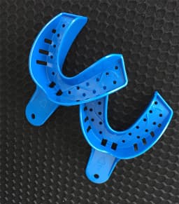 EASYINSMILE Dental S/M/L/XL Perforated Plastic Impression Trays Upper/Lower 12Pc Autoclavable