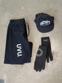 Uvu running yoga long shorts outdoor running sports fitness stretch pressure pants