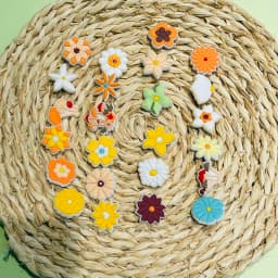 Good Quality 1pcs PVC Shoe Charms Flower White Daisy Mushroom Sandals Shoes Accessories Children Adorable Decorations Women Gift